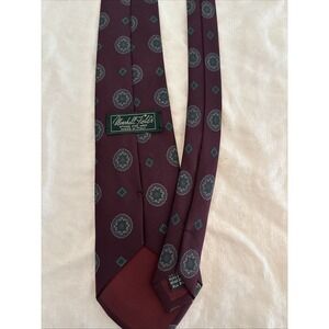 Vintage Made In Italy,‎ Marshall Fields Chicago Men's 100% Silk Tie